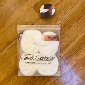Kitsch Towel Scrunchies - 2 per package